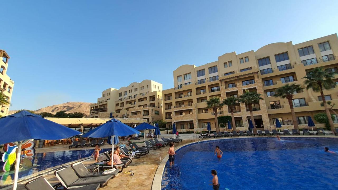 Comfy Stays at DeadSea Samarah Resort Sweimeh Bagian luar foto