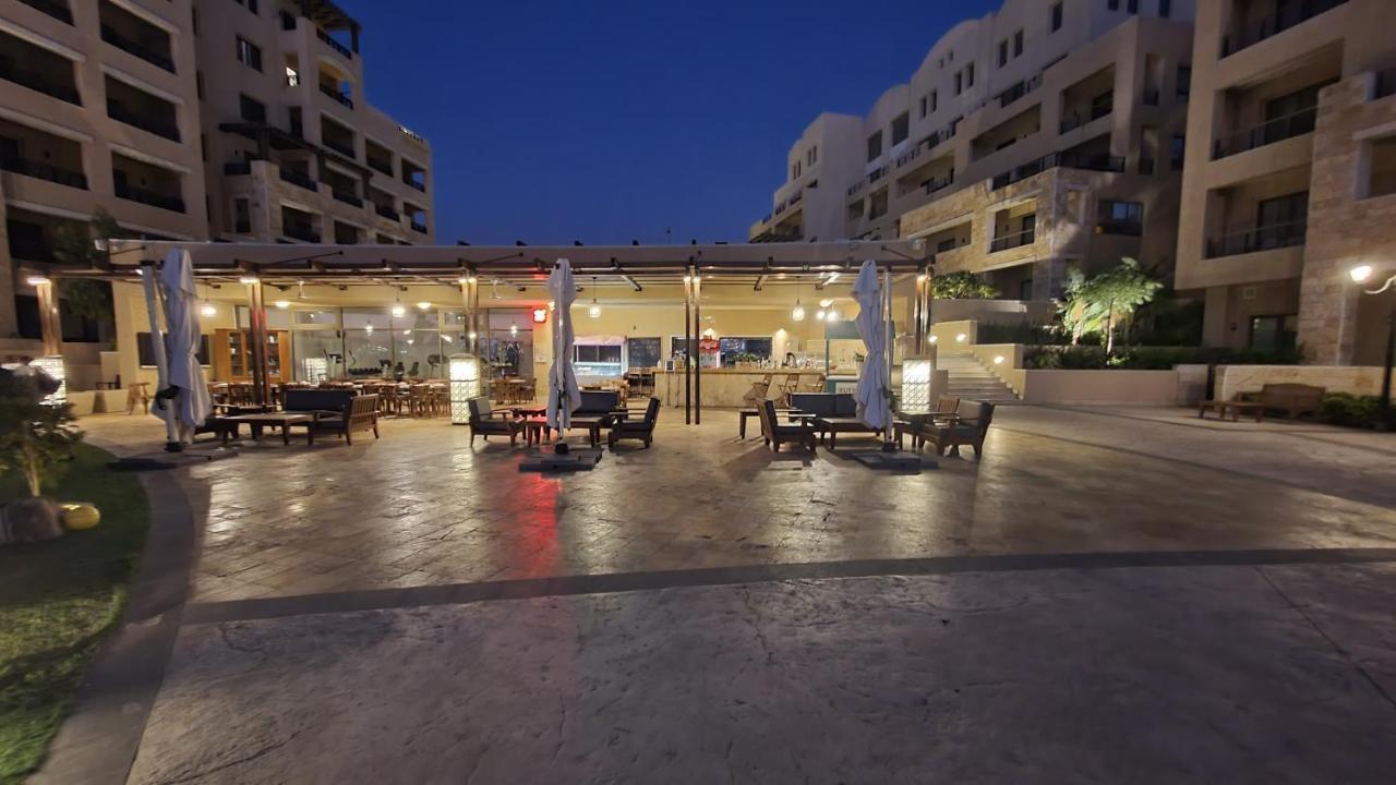 Comfy Stays at DeadSea Samarah Resort Sweimeh Bagian luar foto
