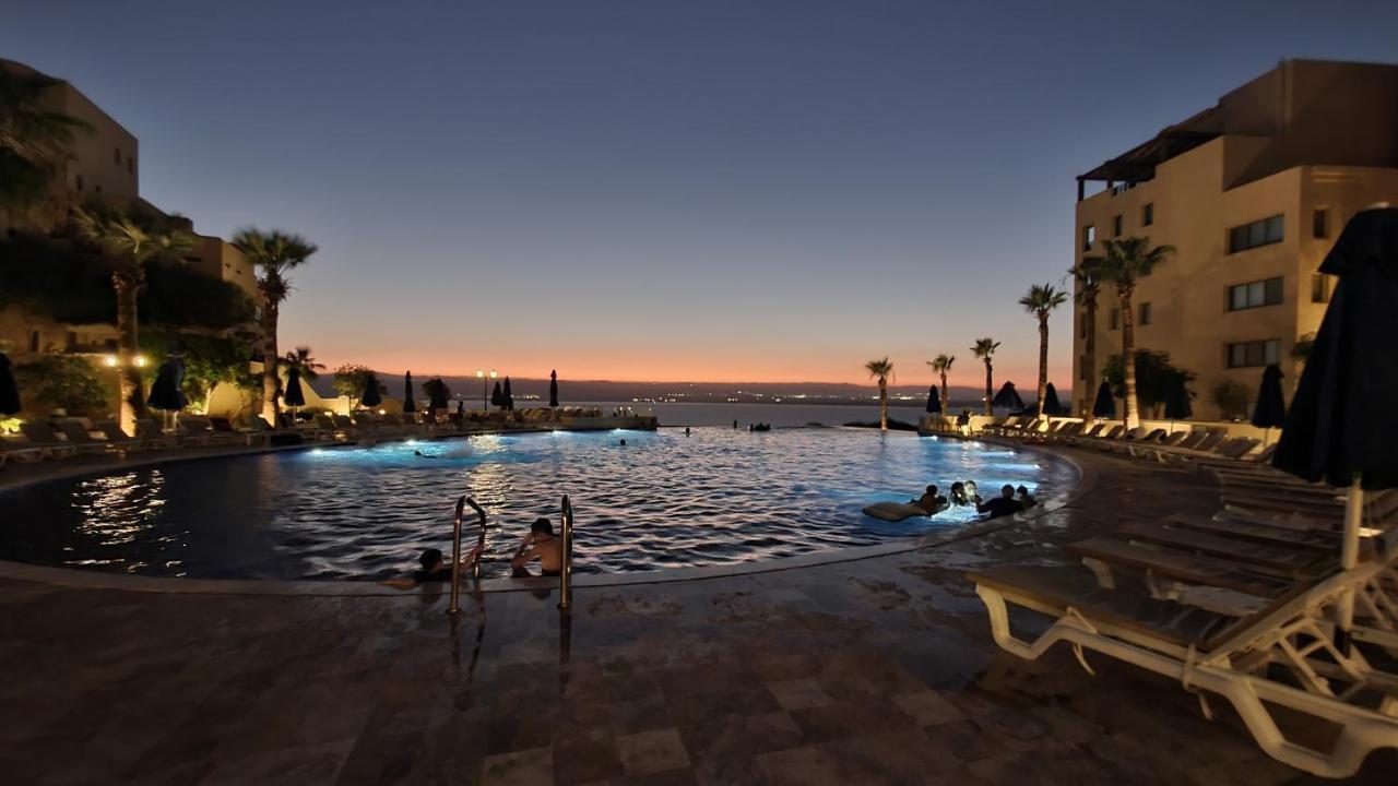Comfy Stays at DeadSea Samarah Resort Sweimeh Bagian luar foto