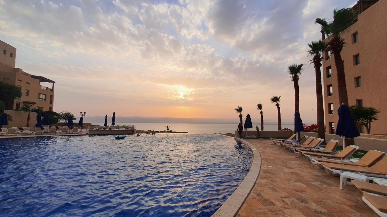 Comfy Stays at DeadSea Samarah Resort Sweimeh Bagian luar foto
