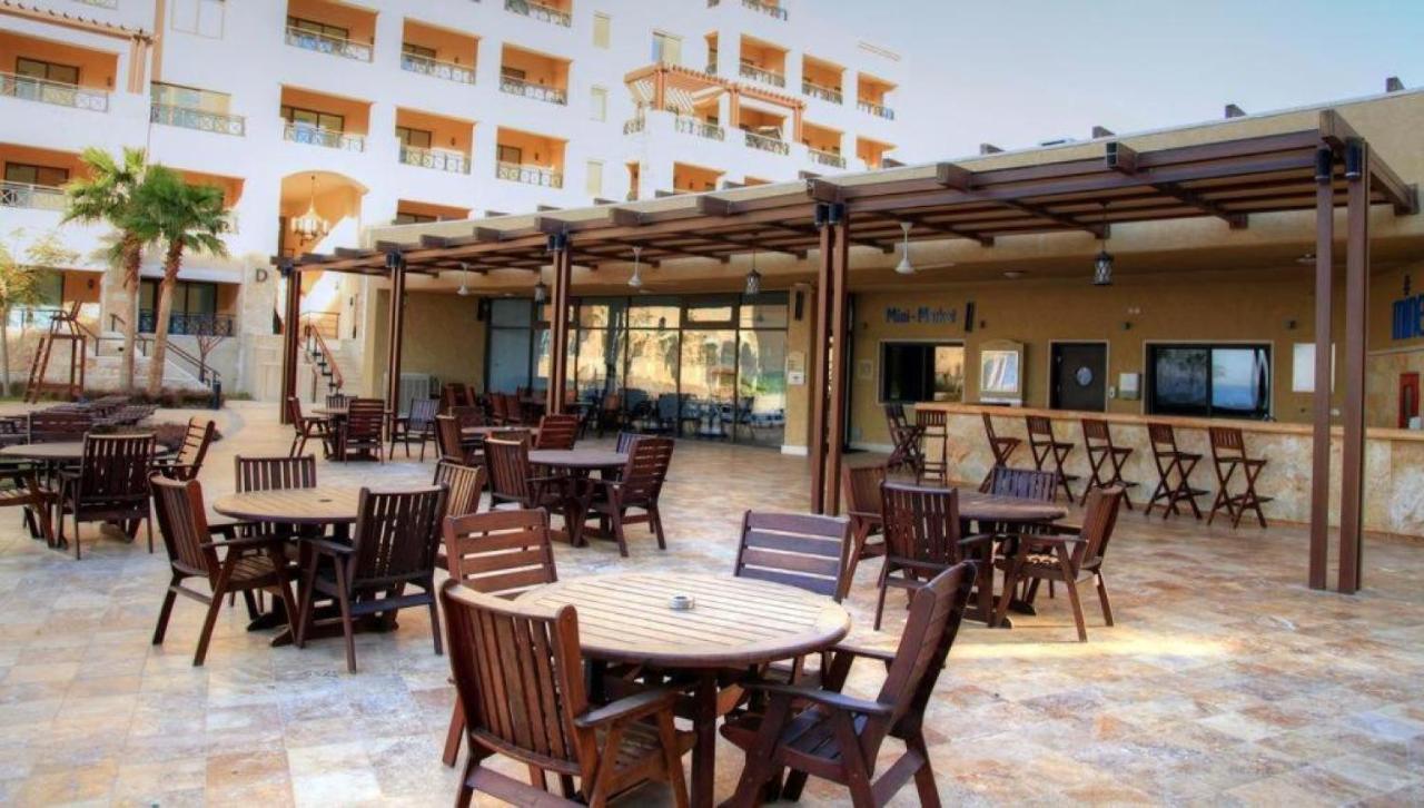 Comfy Stays at DeadSea Samarah Resort Sweimeh Bagian luar foto