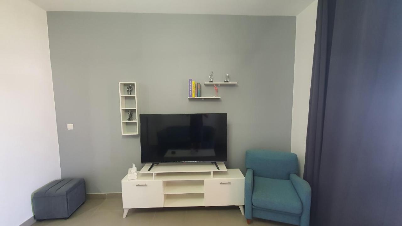 Comfy Stays at DeadSea Samarah Resort Sweimeh Bagian luar foto