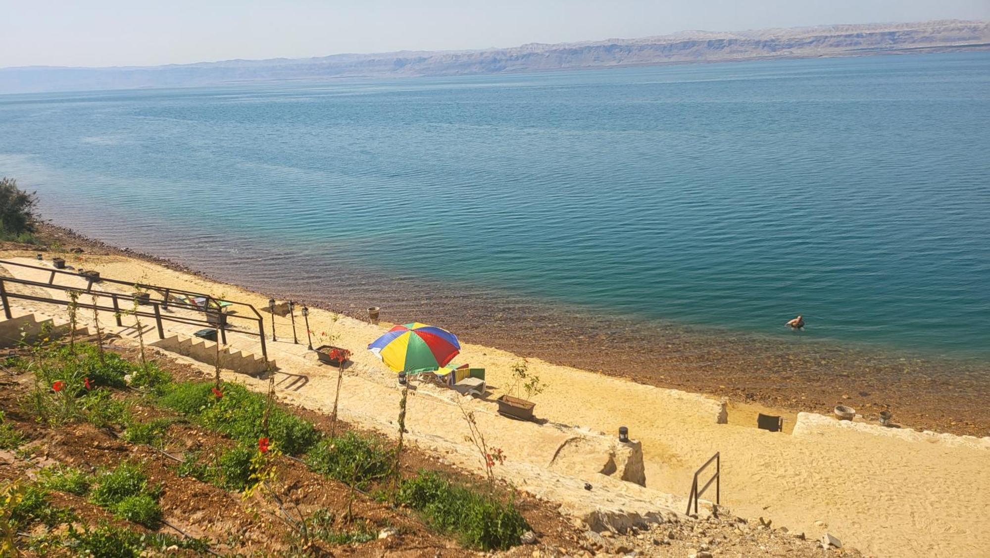 Comfy Stays at DeadSea Samarah Resort Sweimeh Bagian luar foto