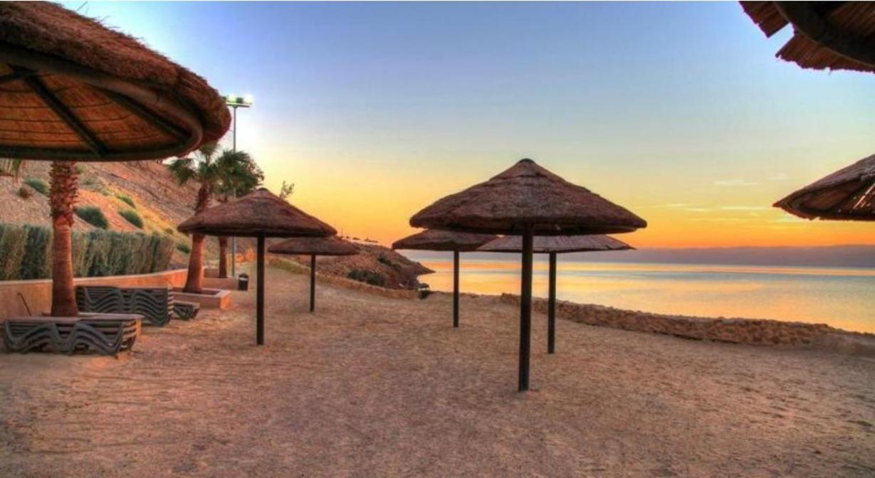Comfy Stays at DeadSea Samarah Resort Sweimeh Bagian luar foto