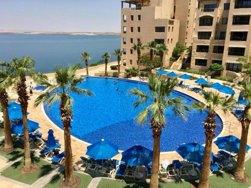 Comfy Stays at DeadSea Samarah Resort Sweimeh Bagian luar foto